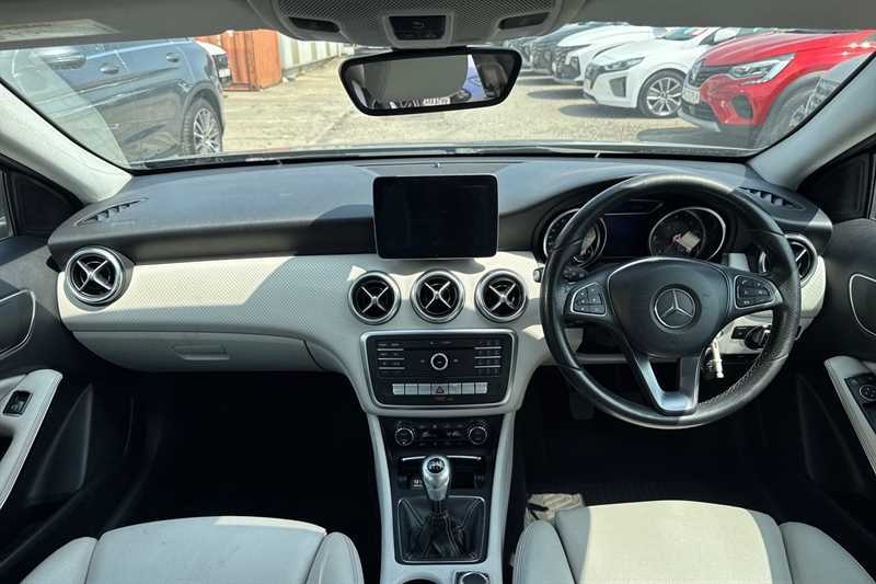 Mercedes-Benz A Class 1.5 A180d Sport Hatchback Euro 6 LY66LBF Grey #6
