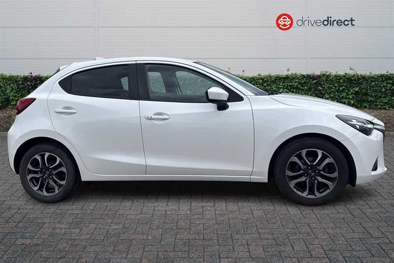 Mazda 2 1.5 Skyactiv-g Sport Nav Hatchback Man White #2