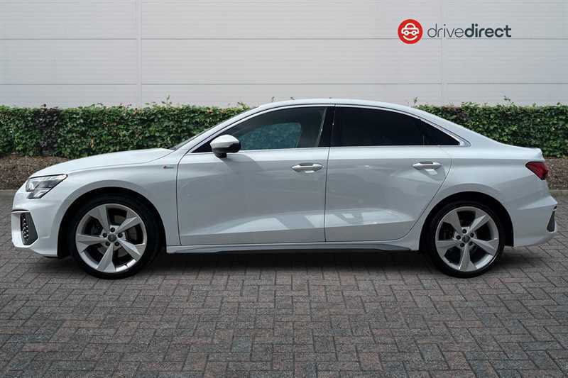 Audi A3 1.5 Tfsi 35 S Line Saloon Euro 6 KN70RKX White #6
