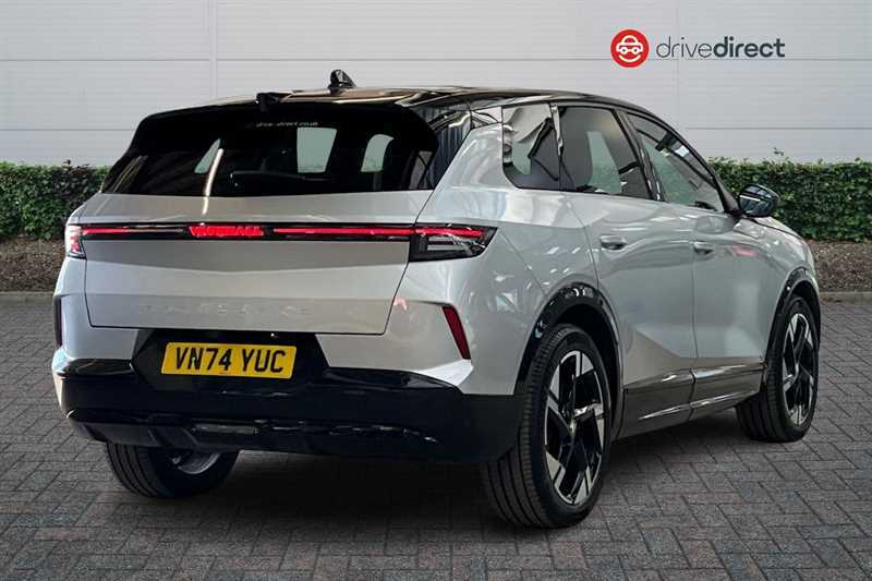 Vauxhall Grandland 73Kwh Ultimate Suv 213 Ps VN74YUC Grey #3