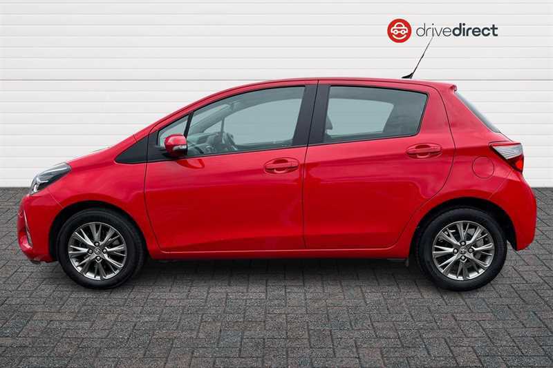Toyota Yaris 1.5 Vvt-i Icon Hatchback Euro 6 WV69MXM Red #6