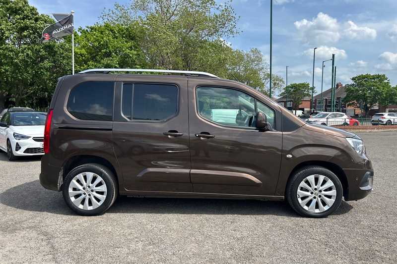 Vauxhall Combo Life 1.2 Turbo Elite Mpv Euro 6 Ss Brown #2