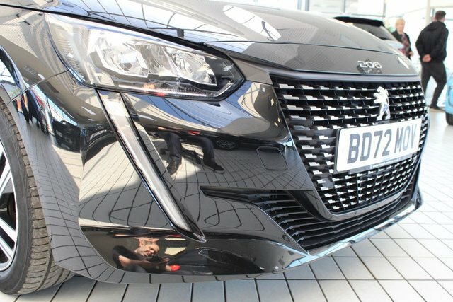 Peugeot 208 1.2 Puretech Active Premium Hatchback BD72MOV Black #6