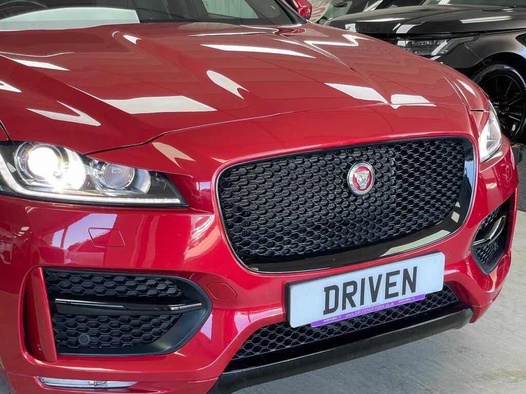 Jaguar F-Pace Diesel S900ASR Red #3