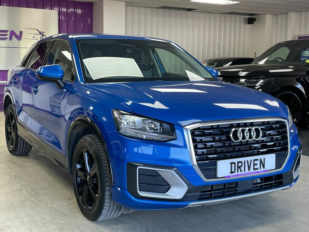 Audi Q2 Diesel CX19MDY Blue #4
