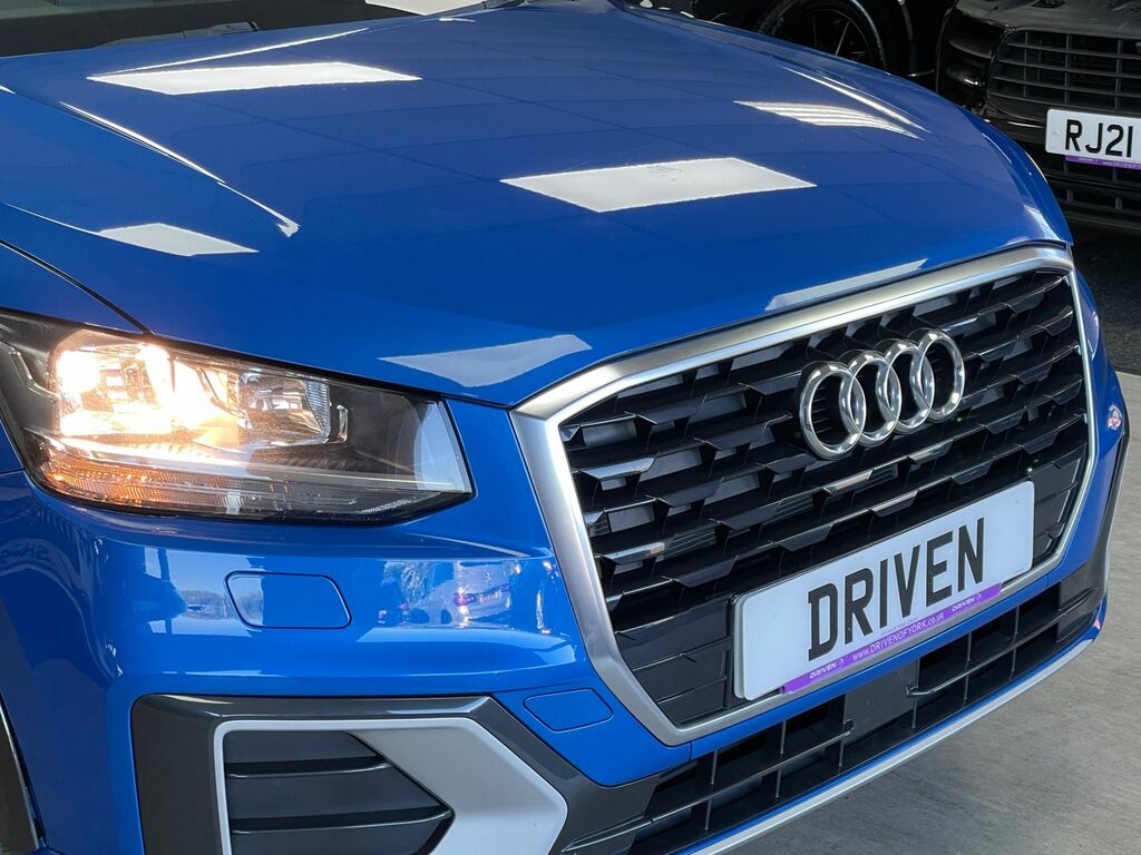 Audi Q2 Diesel CX19MDY Blue #3