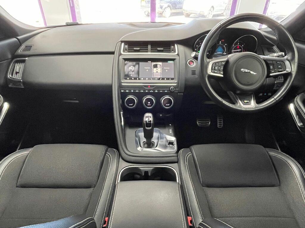 Jaguar E-Pace E-pace R-dynamic D Awd SGZ3021 Black #2