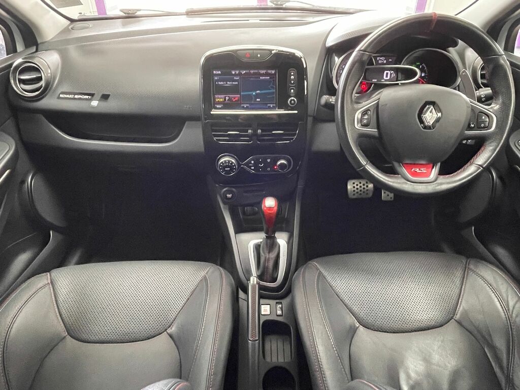 Renault Clio Petrol DS65APZ White #2