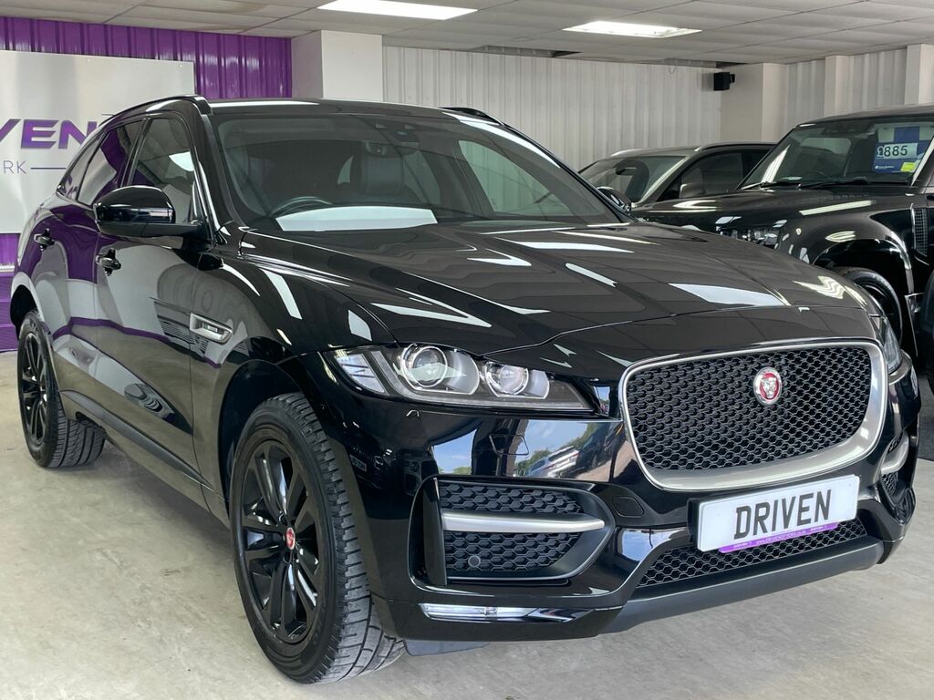 Jaguar F-Pace Diesel SV20XYS Black #3