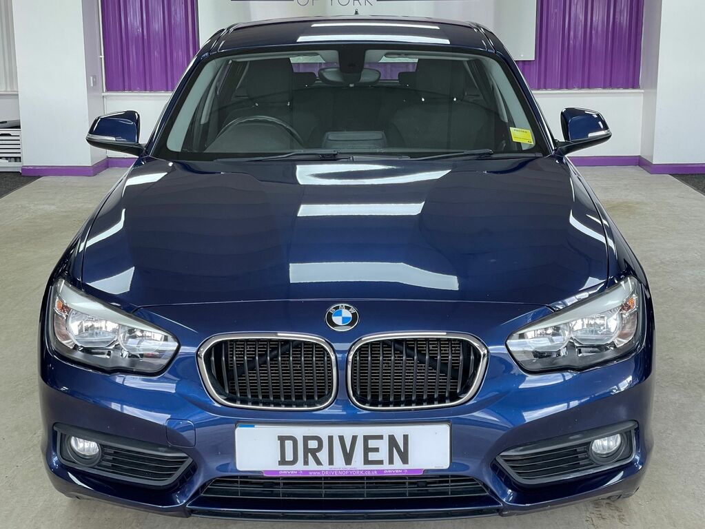 BMW 1 Series Diesel LK68VKZ Blue #5