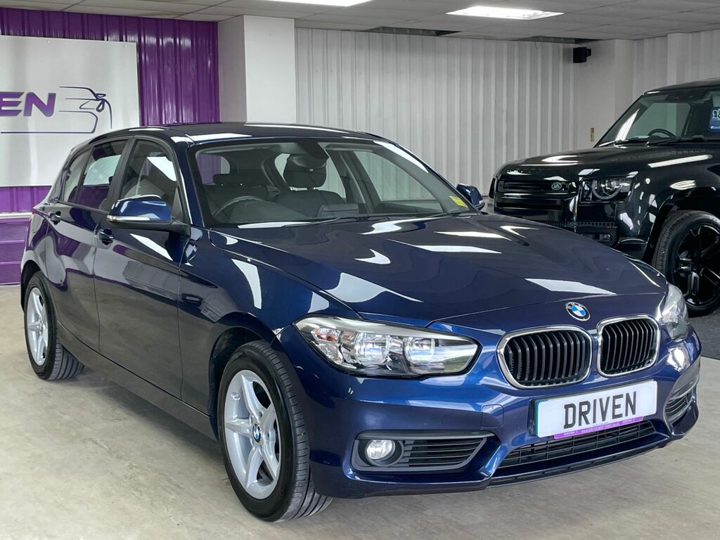 BMW 1 Series Diesel LK68VKZ Blue #4