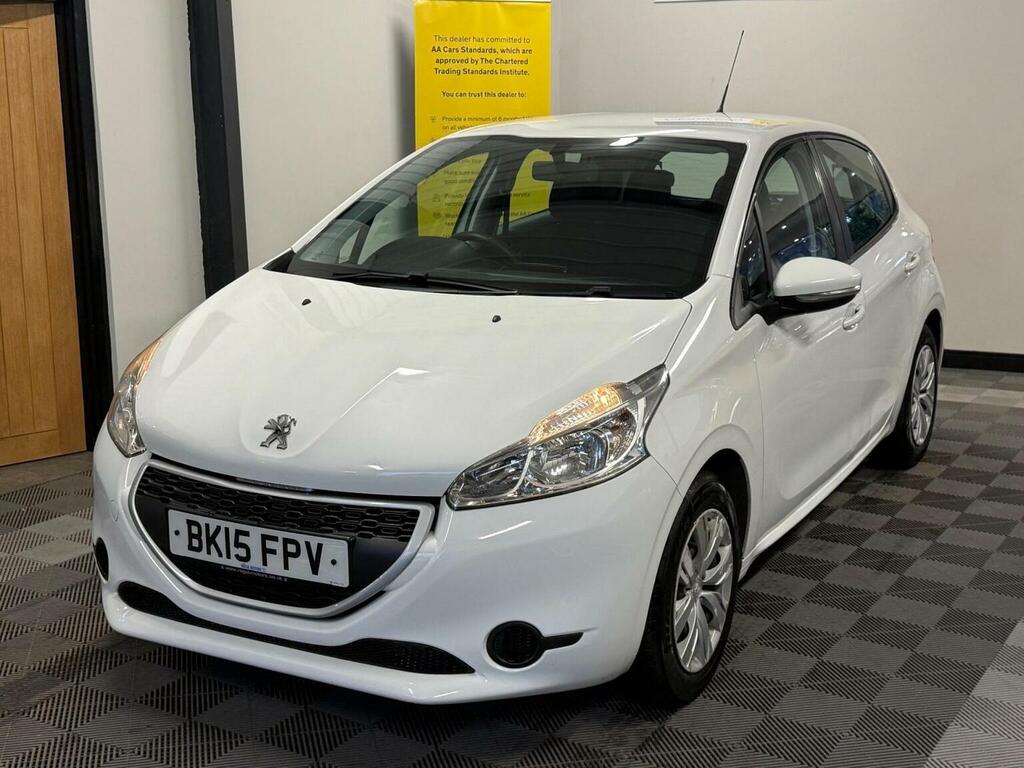 Peugeot 208 Hatchback 1.0 Vti Puretech Access Euro 5 201 BK15FPV White #2