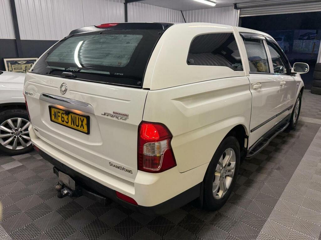 SsangYong Korando Sports 2L Ex Black #13