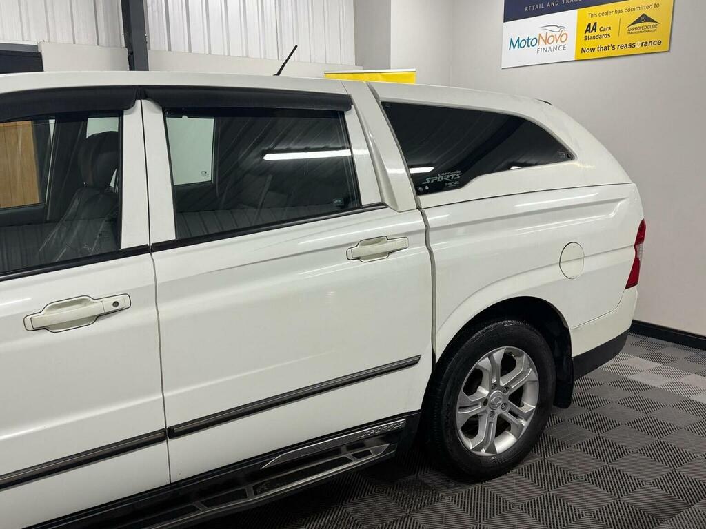 SsangYong Korando Sports 2L Ex Black #17
