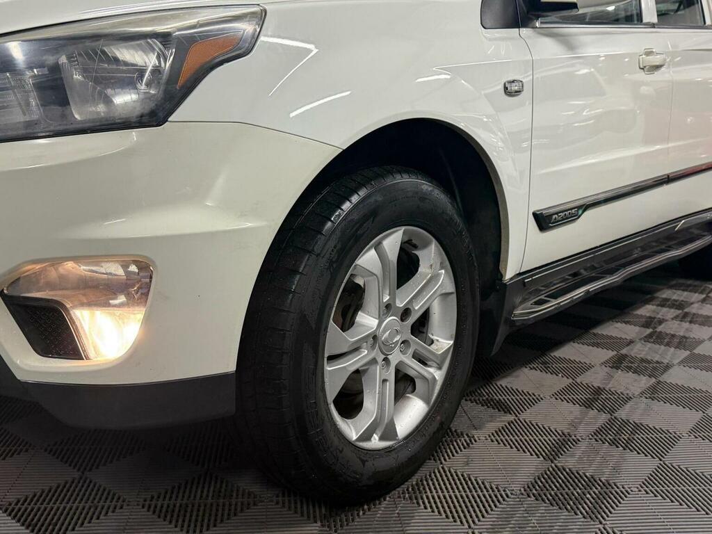 SsangYong Korando Sports 2L Ex Black #18