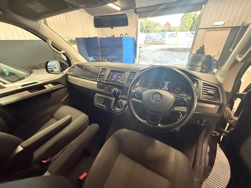Volkswagen Caravelle Mpv 2.0 Bitdi Bluemotion Tech Se Dsg 4Motion Euro DK66XHW Black #5