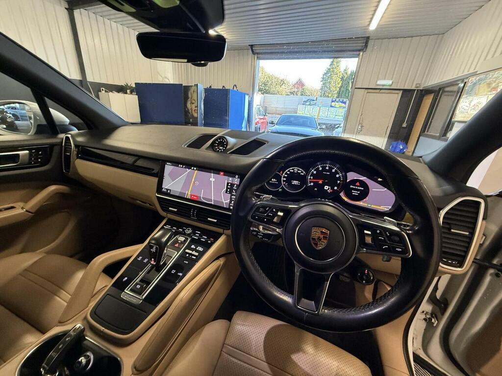 Porsche Cayenne Suv 3.0T V6 Tiptronics 4Wd Euro 6 Ss 2018 BW18AYV White #6