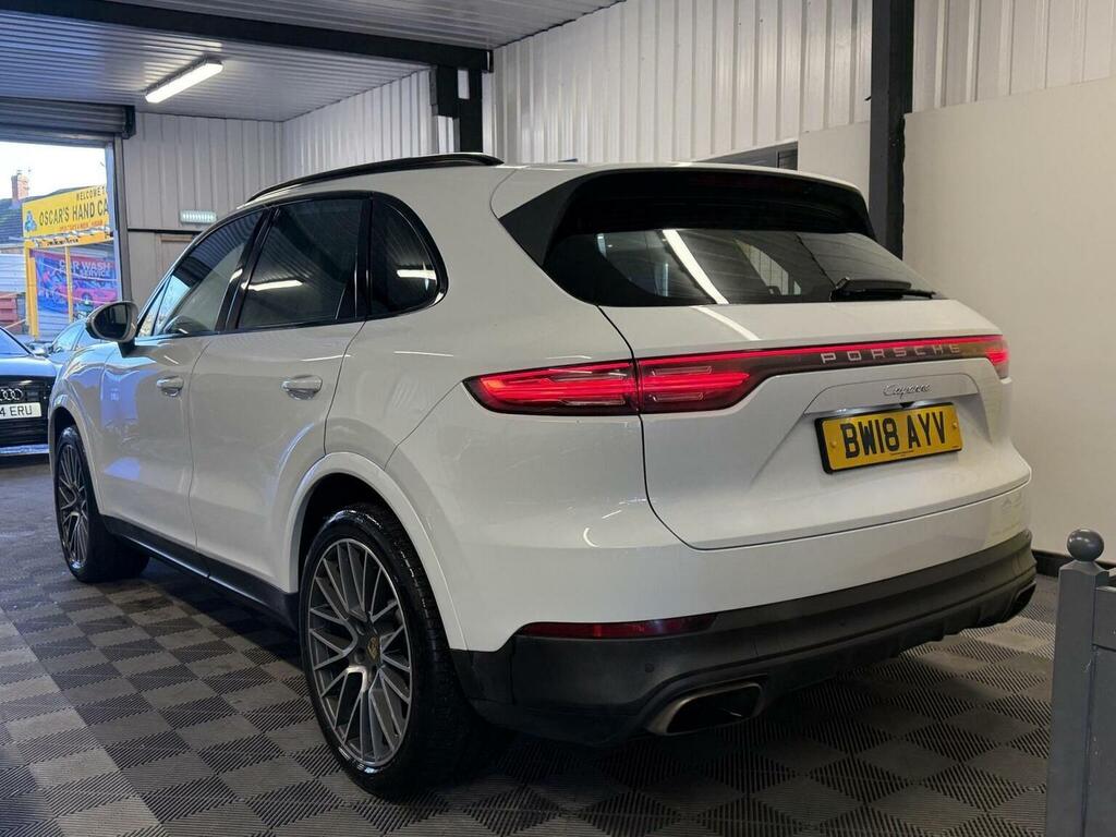 Porsche Cayenne Suv 3.0T V6 Tiptronics 4Wd Euro 6 Ss 2018 BW18AYV White #3