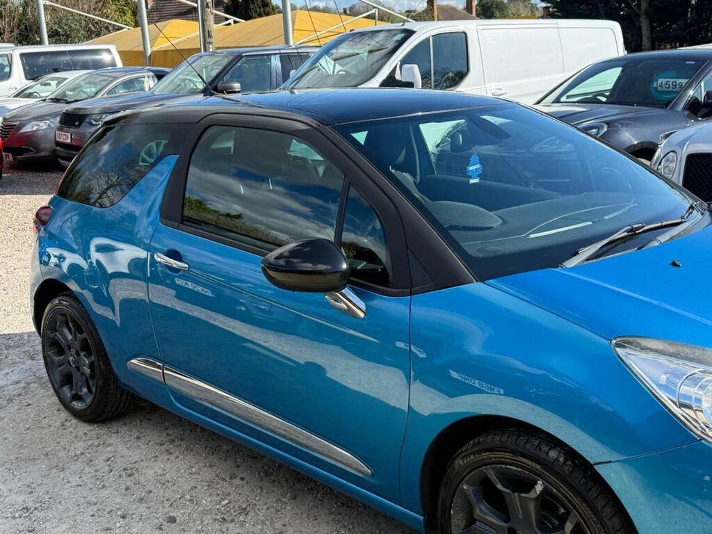 Citroen DS3 Hatchback 1.6 E-hdi Airdream Dstyle Plus Euro 5 S YS62WGJ Blue #5