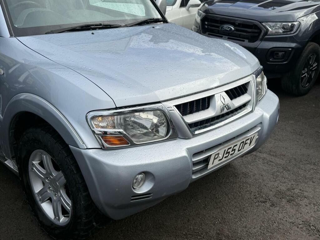 Mitsubishi Shogun Shogun Di-d Eleg-ce Lwb A Grey #8