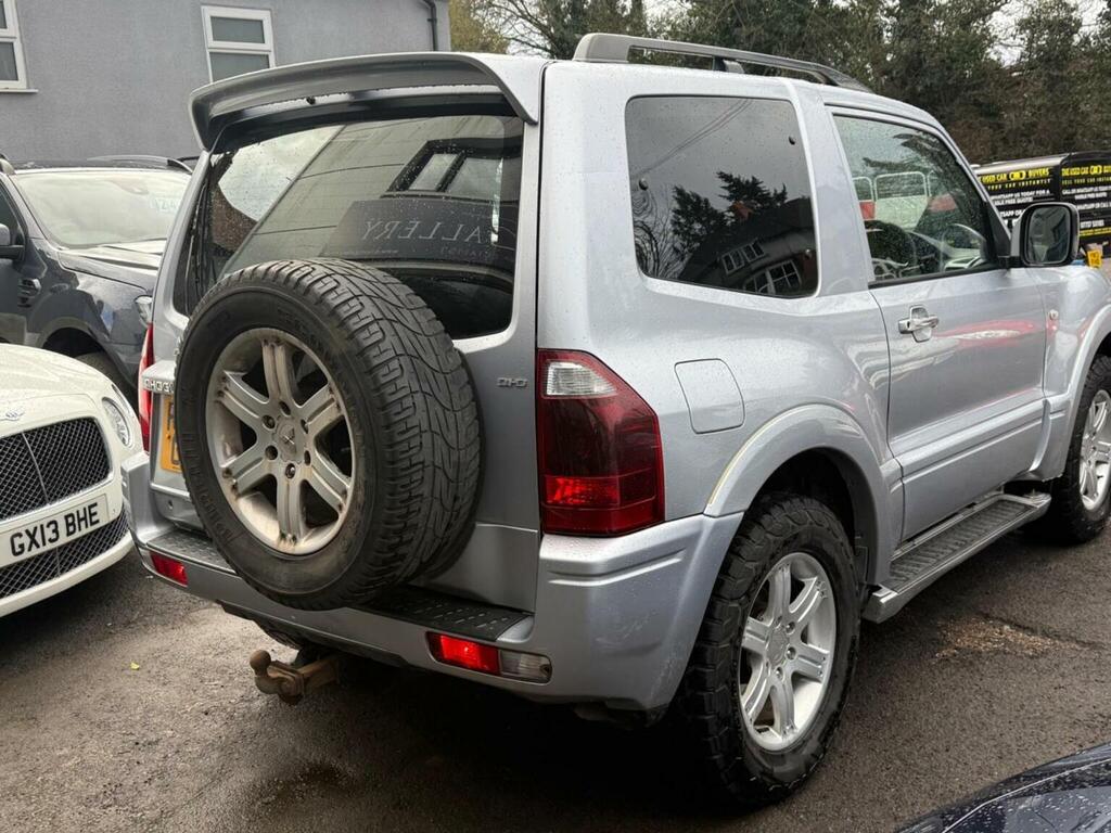 Mitsubishi Shogun Shogun Di-d Eleg-ce Lwb A Grey #13