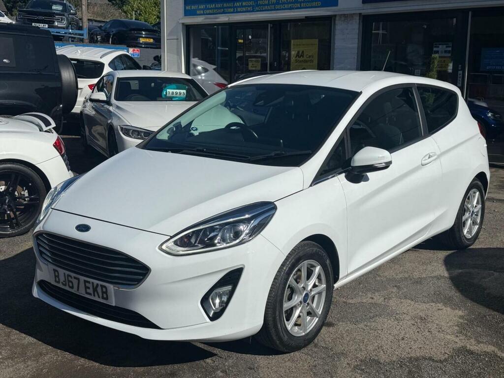 Ford Fiesta Hatchback 1.1 Ti-vct Zetec Euro 6 Ss 2017 BJ67EKB White #3