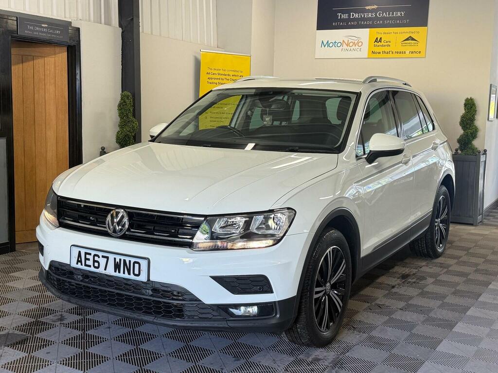Volkswagen Tiguan Suv 2.0 Tdi Se Navigation Dsg 4Motion Euro 6 Ss AE67WNO White #2