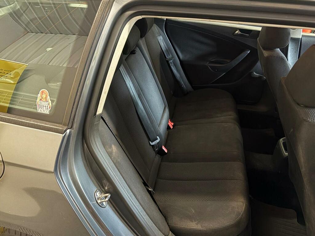 Volkswagen Passat Passat Sel Tdi Black #26