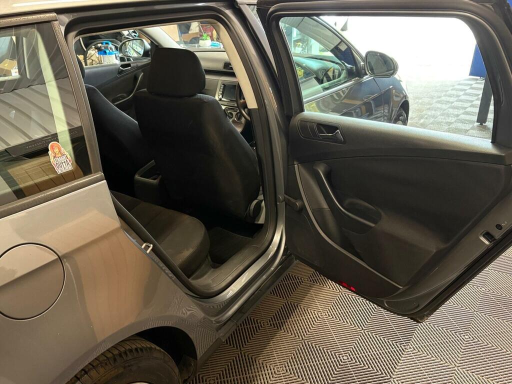 Volkswagen Passat Passat Sel Tdi Black #21