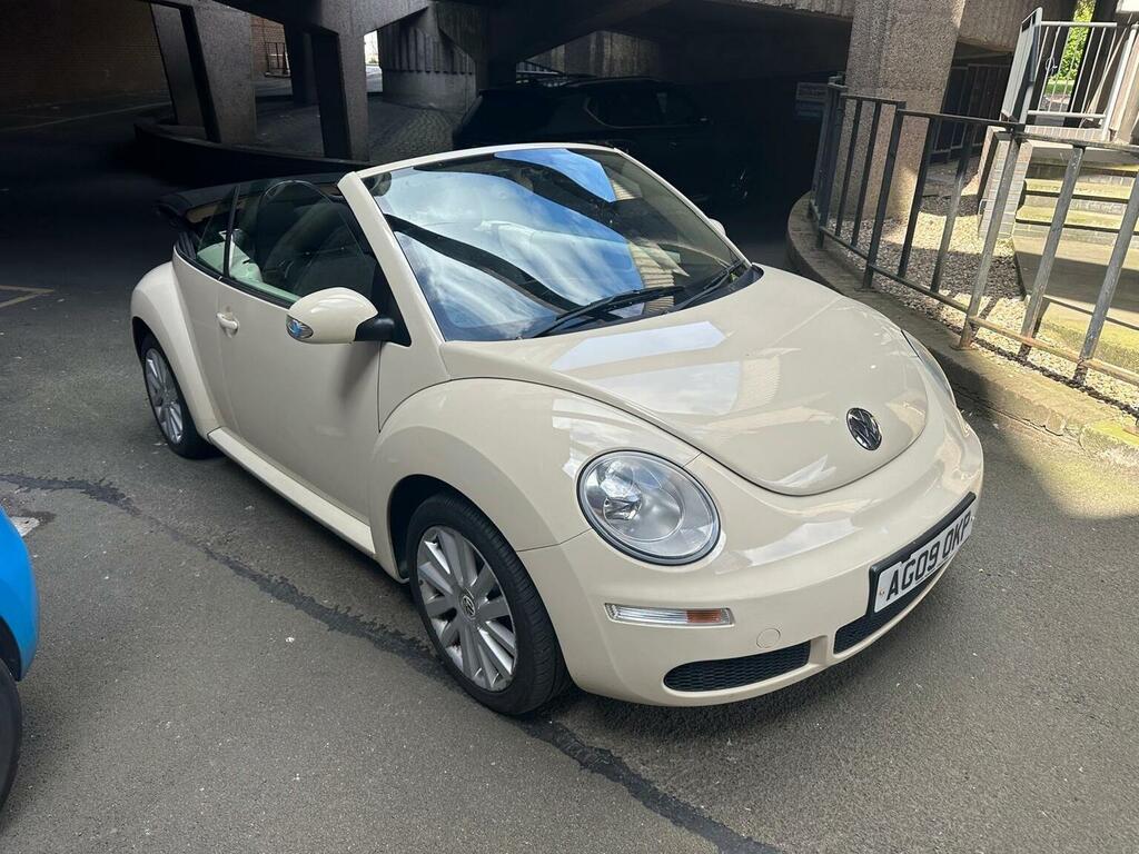 Volkswagen Beetle Convertible 1.9 Tdi Cabriolet Euro 4 200909 Beige
