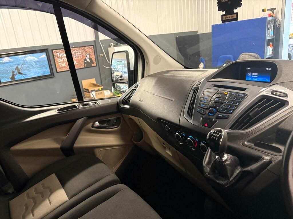 Ford Transit Custom Combi Van 2.0 Tdci 310 Limited L2 H1 6Dr 201818 OU18VKP White #6