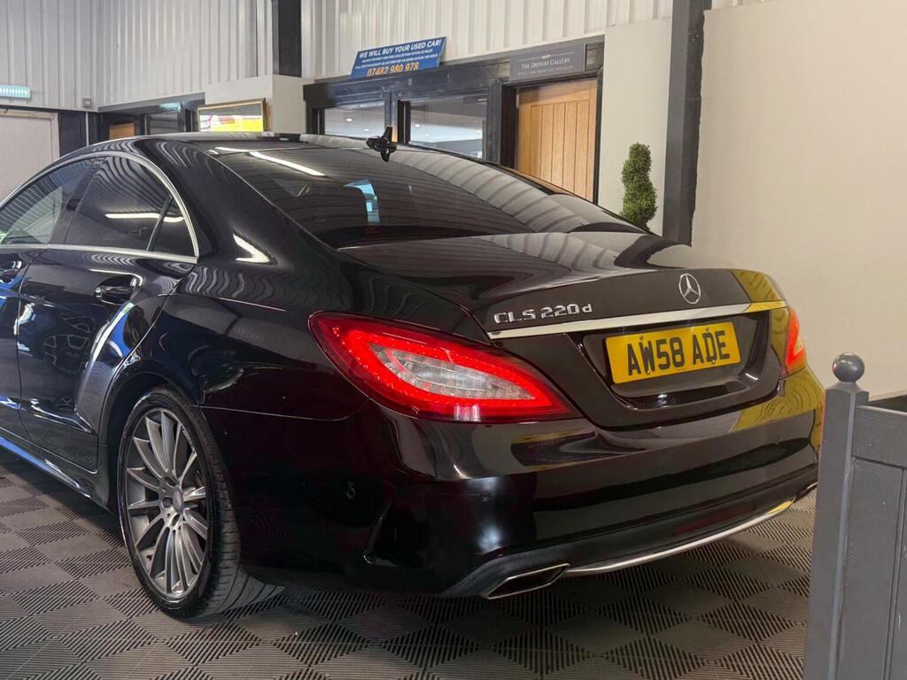 Mercedes-Benz CLS Amg Line White #10