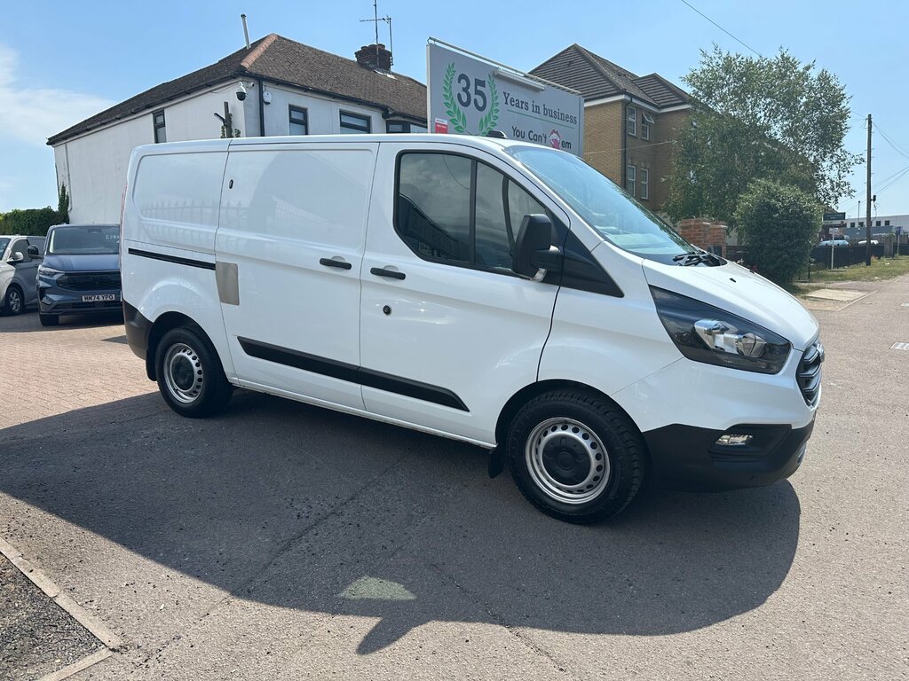 Ford Transit Custom 2.0 320 Ecoblue Leader Panel Van White