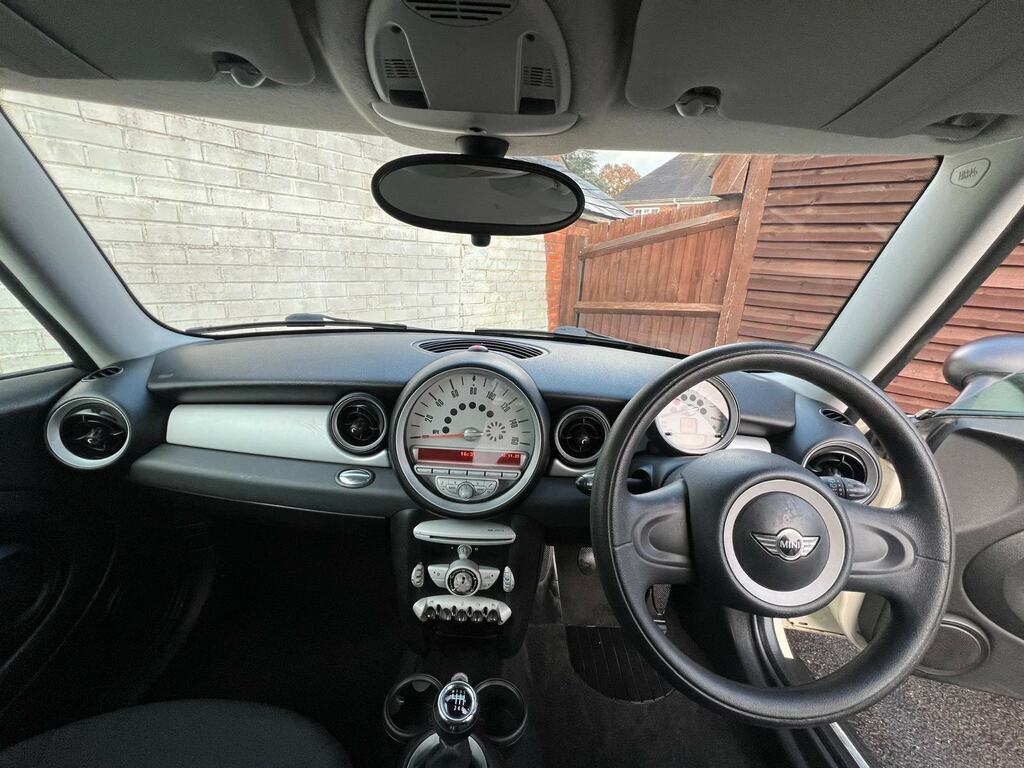 Mini Hatch 1.6 One Euro 5 YH10RCX White #6