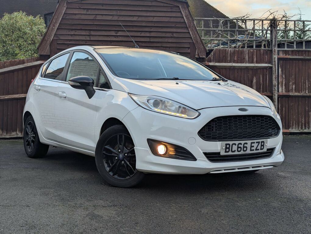 Ford Fiesta 1.0T Ecoboost Zetec White Edition Euro 6 Ss White