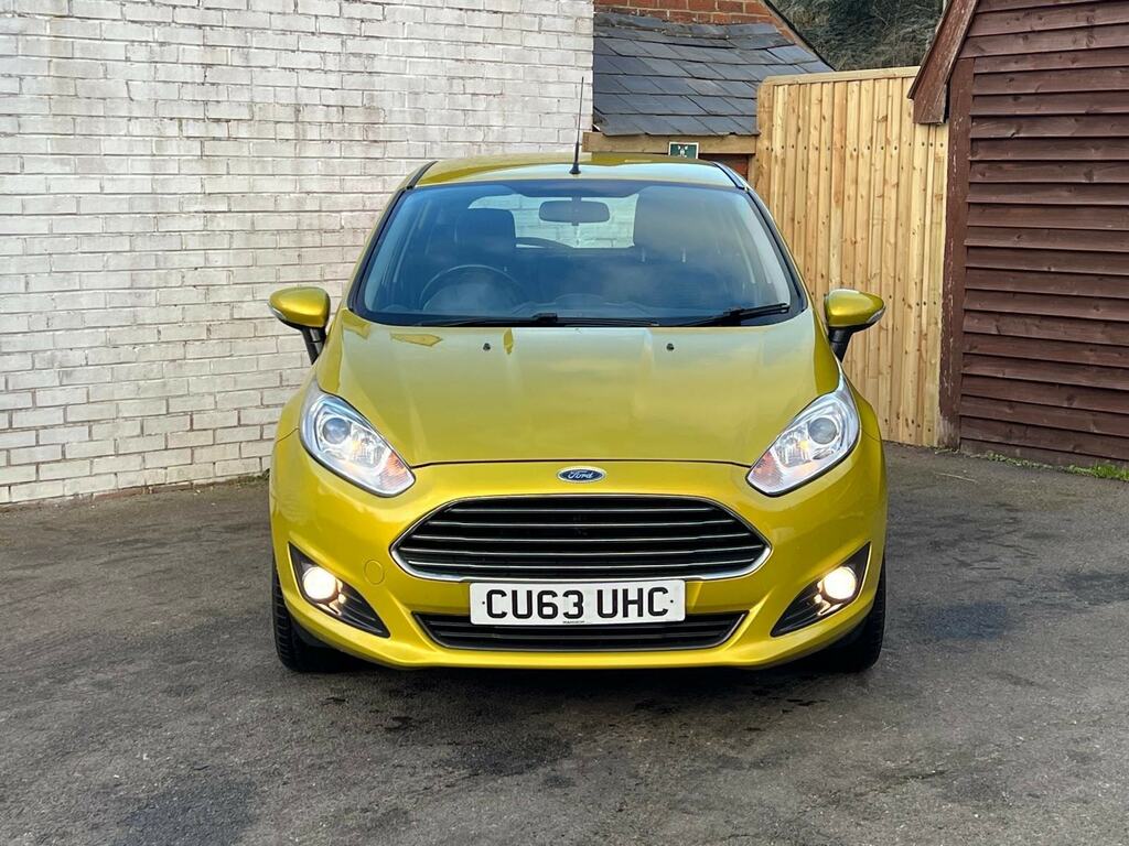Ford Fiesta 1.25 Zetec Euro 5 CU63UHC Yellow #2