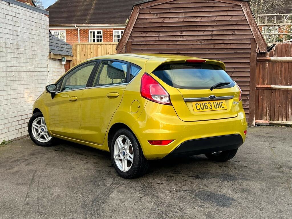 Ford Fiesta 1.25 Zetec Euro 5 CU63UHC Yellow #4