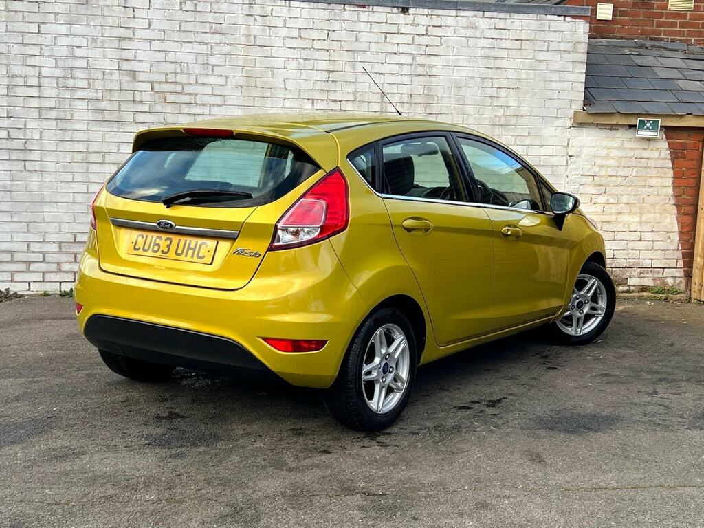 Ford Fiesta 1.25 Zetec Euro 5 CU63UHC Yellow #6