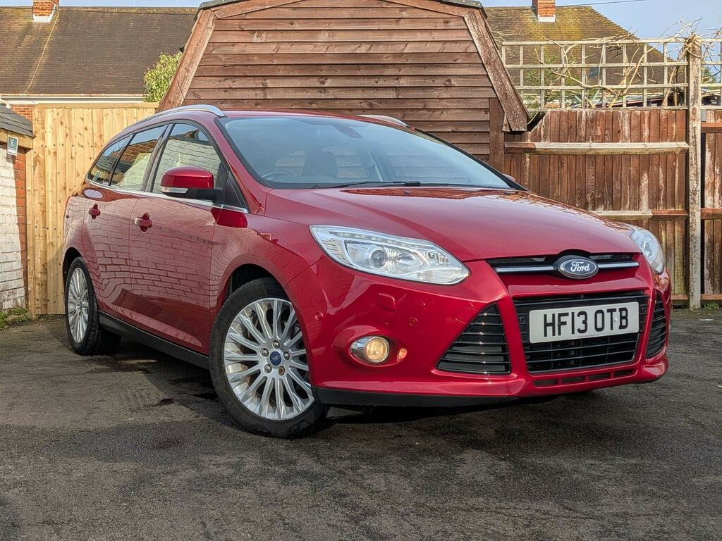 Ford Focus 1.0T Ecoboost Titanium X Euro 5 Ss Red