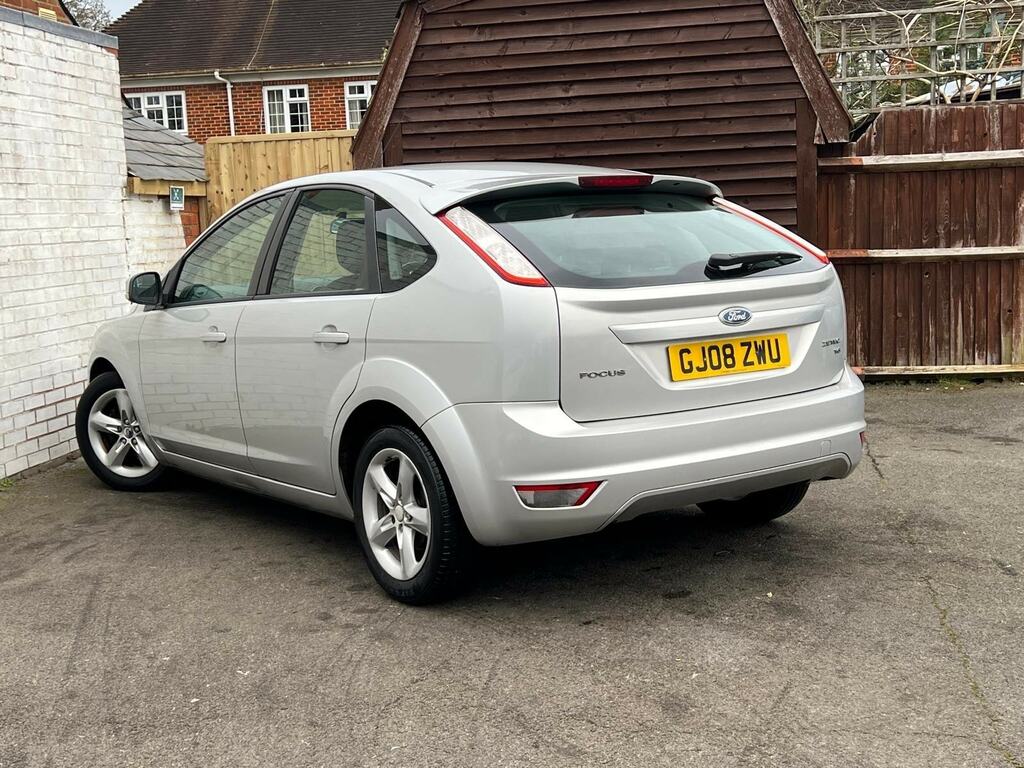 Ford Focus 1.6 Zetec GJ08ZWU Silver #4