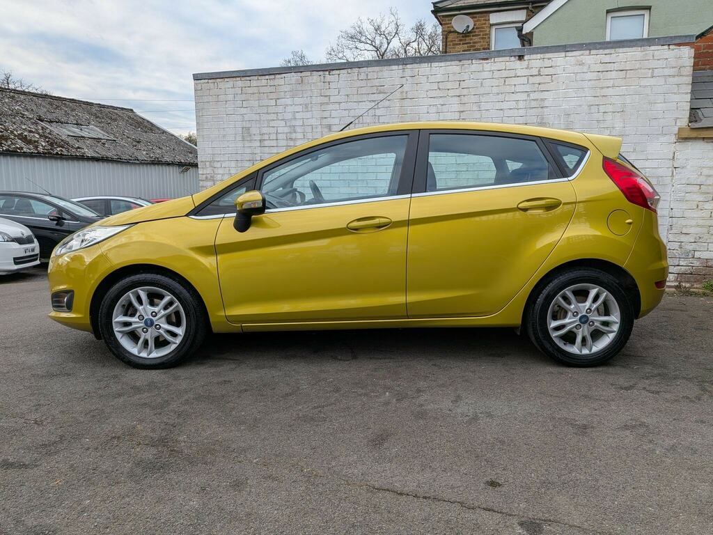 Ford Fiesta 1.0T Ecoboost Zetec Euro 5 Ss WX64WJV Yellow #5