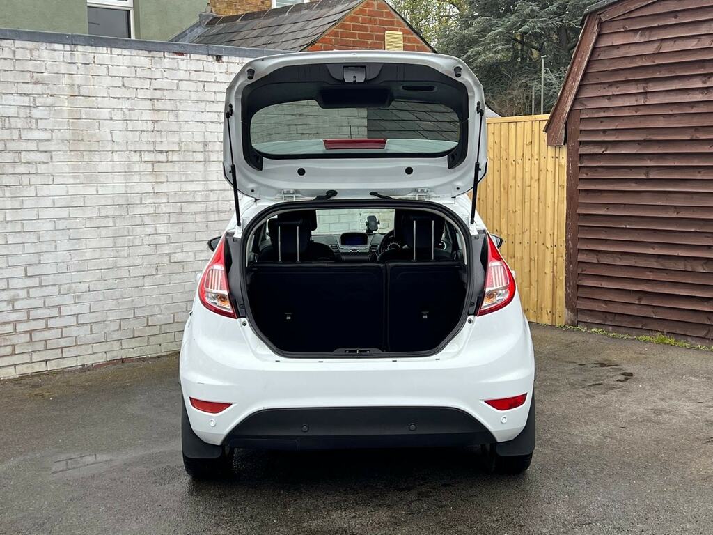 Ford Fiesta 1.0T Ecoboost Titanium X Euro 6 Ss RY66NXK White #6