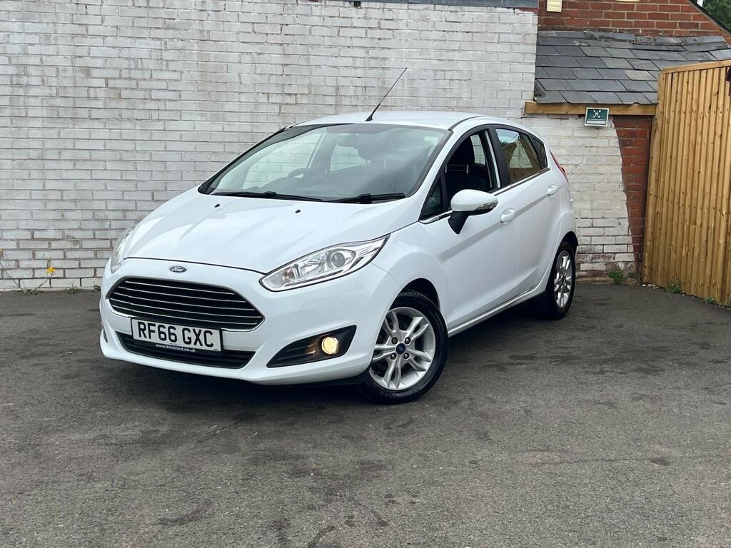Ford Fiesta 1.0T Ecoboost Zetec Euro 6 Ss RF66GXC White #3