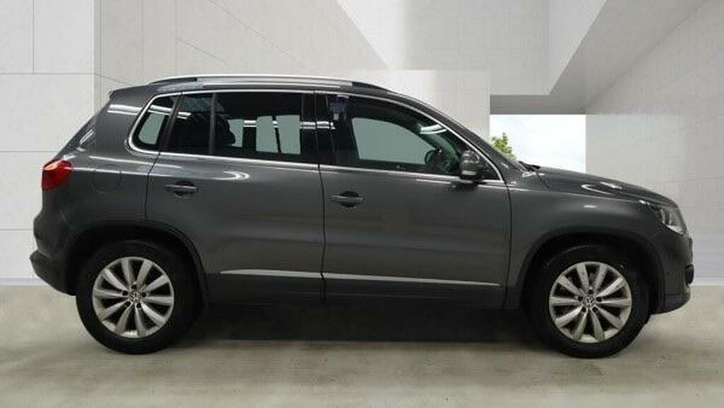 Volkswagen Tiguan 2.0 Tdi Bluemotion Tech Match 2Wd Euro 5 Ss CE14MXT Grey #6