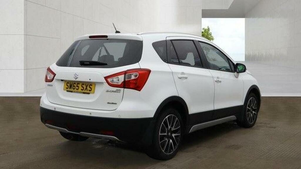 Suzuki SX4 S Cross 1.6 Sz-t Allgrip Euro 6 White #4