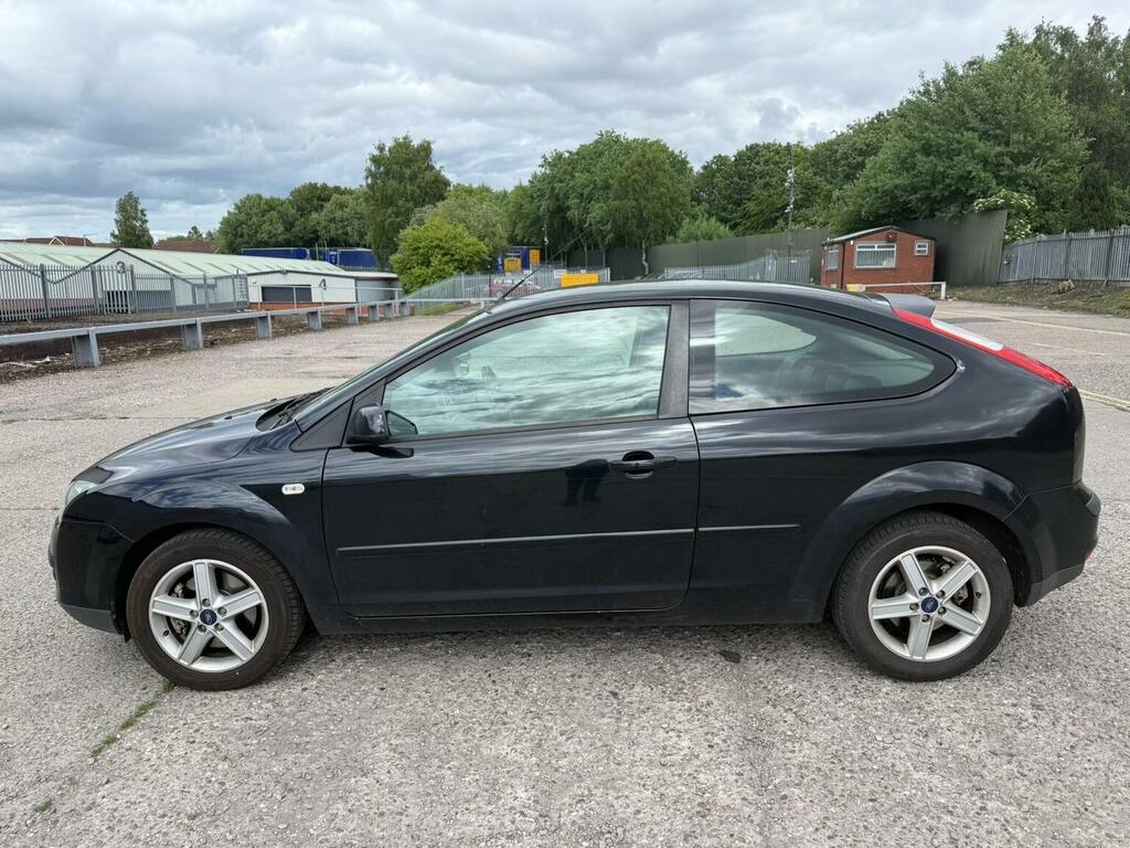 Ford Focus 2.0 Titanium Black #2