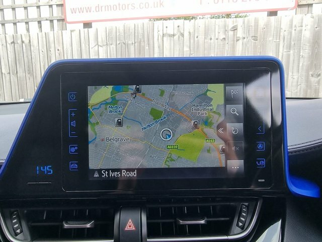 Toyota C-Hr 1.8 Vvt-h Dynamic Suv Hybrid Cvt Euro 6 YR17PWX Silver #3