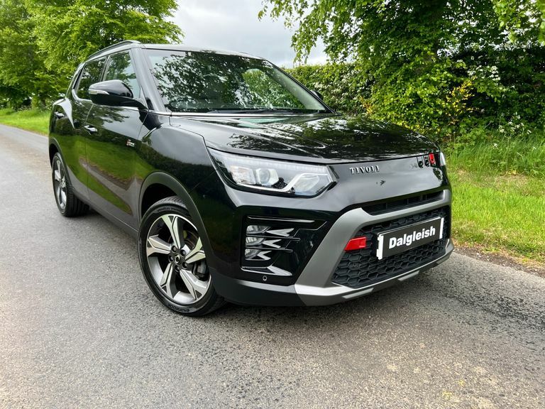 SsangYong Tivoli Hat 1.5 Ultimate Black