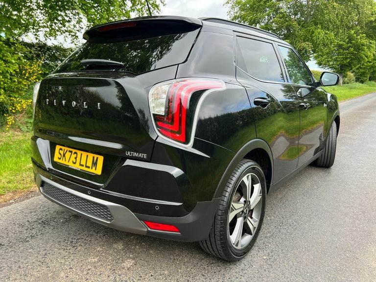 SsangYong Tivoli Hat 1.5 Ultimate SK73LLM Black #3