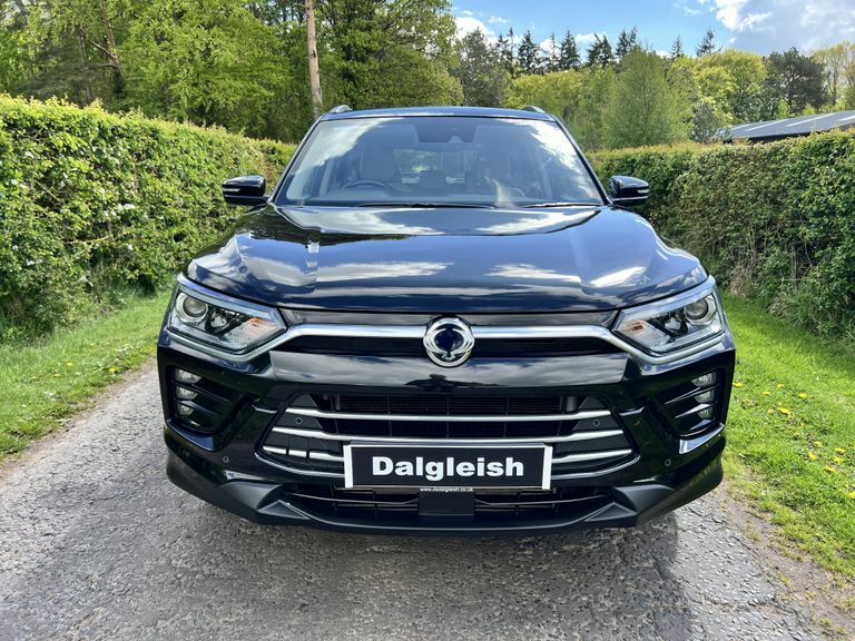 SsangYong Korando Est 1.5 Ventura Black #2